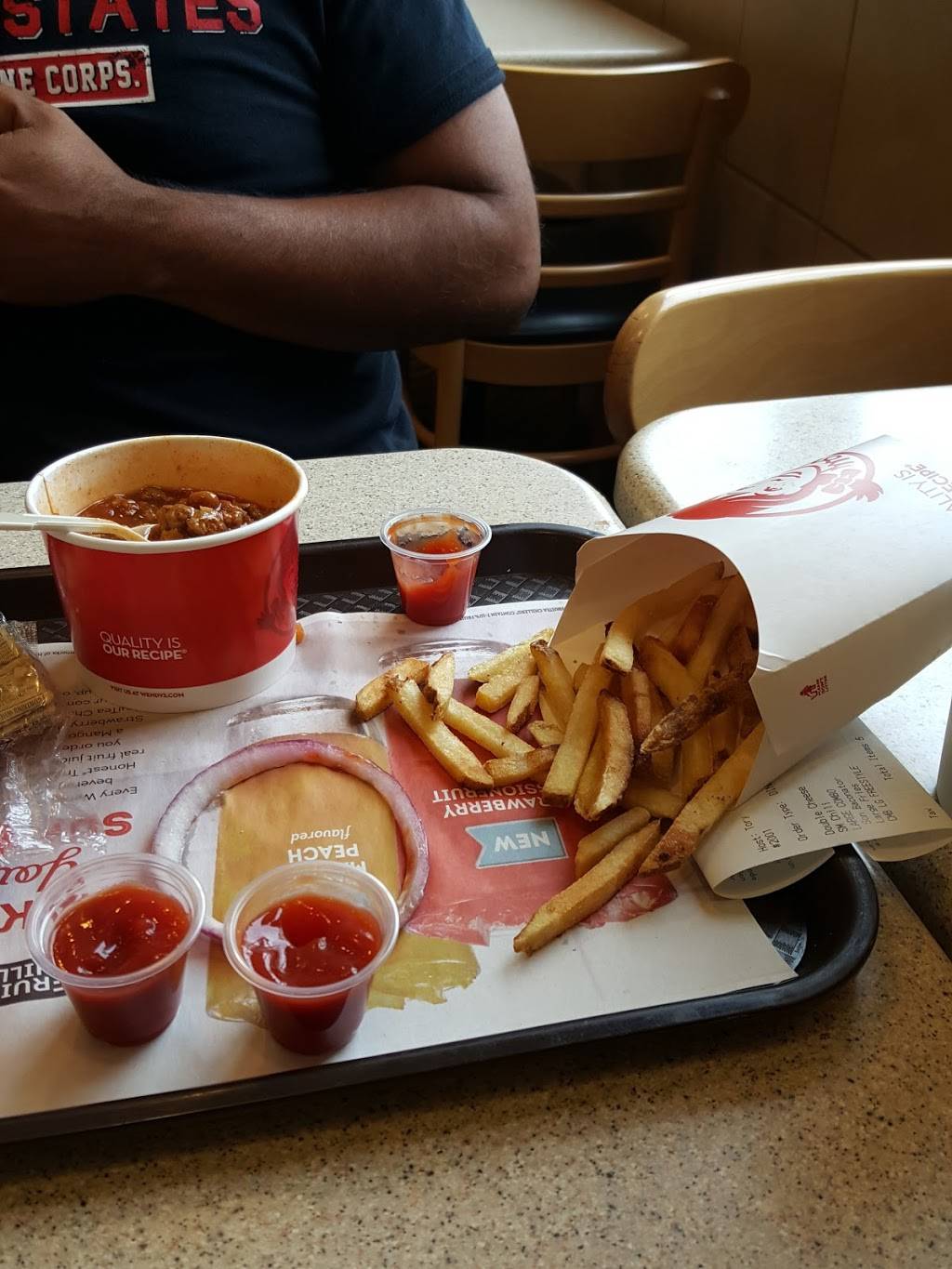 Wendys | restaurant | 436 Center St, Chardon, OH 44024, USA | 4402865978 OR +1 440-286-5978