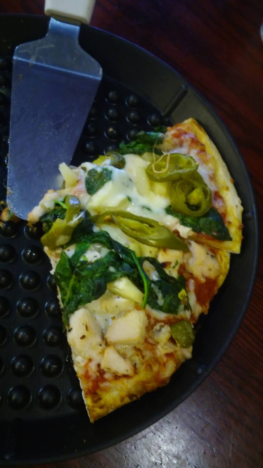 Cuzinos Pizza | restaurant | 4553 Kirkwood Hwy, Wilmington, DE 19808, USA | 3029985000 OR +1 302-998-5000