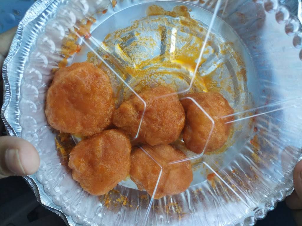 ATL WINGS | restaurant | 7810 N 12th St, Phoenix, AZ 85020, USA | 6023684332 OR +1 602-368-4332