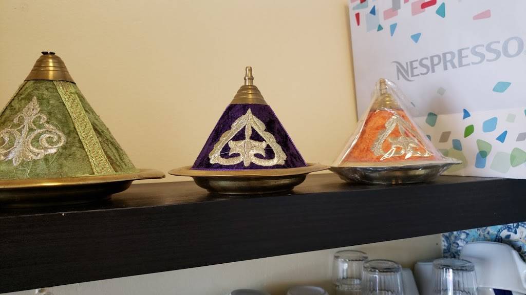 IDINER Cafe & bakery | bakery | 3260 Vineland Rd #101a, Kissimmee, FL 34746, USA | 4074790053 OR +1 407-479-0053