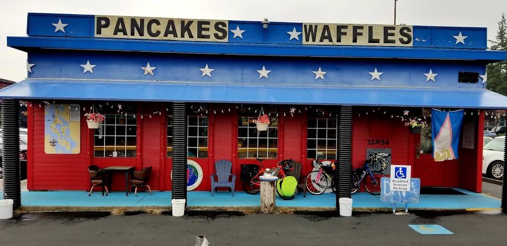 Franks Place Family Dining | restaurant | 32945 WA-20, Oak Harbor, WA 98277, USA | 3606755850 OR +1 360-675-5850