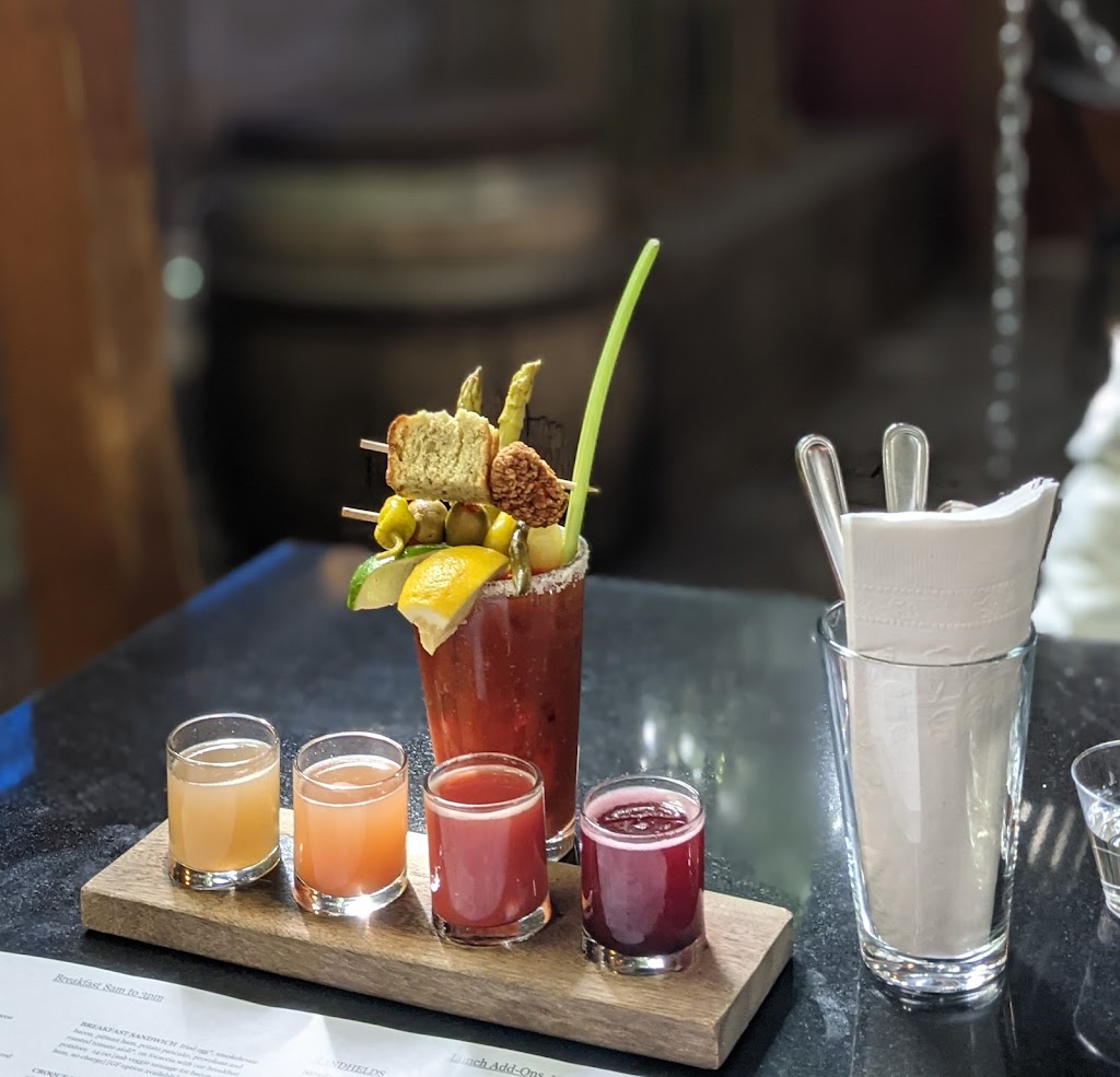 The Eastburn | restaurant | 1800 E Burnside St, Portland, OR 97214, USA | 5032362876 OR +1 503-236-2876