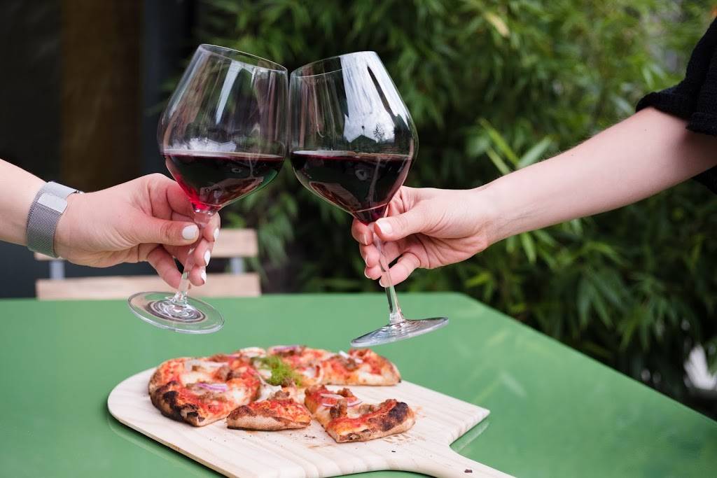 Coltiva Pizzeria | restaurant | 350 1st Ave W, Seattle, WA 98119, USA | 2064925885 OR +1 206-492-5885