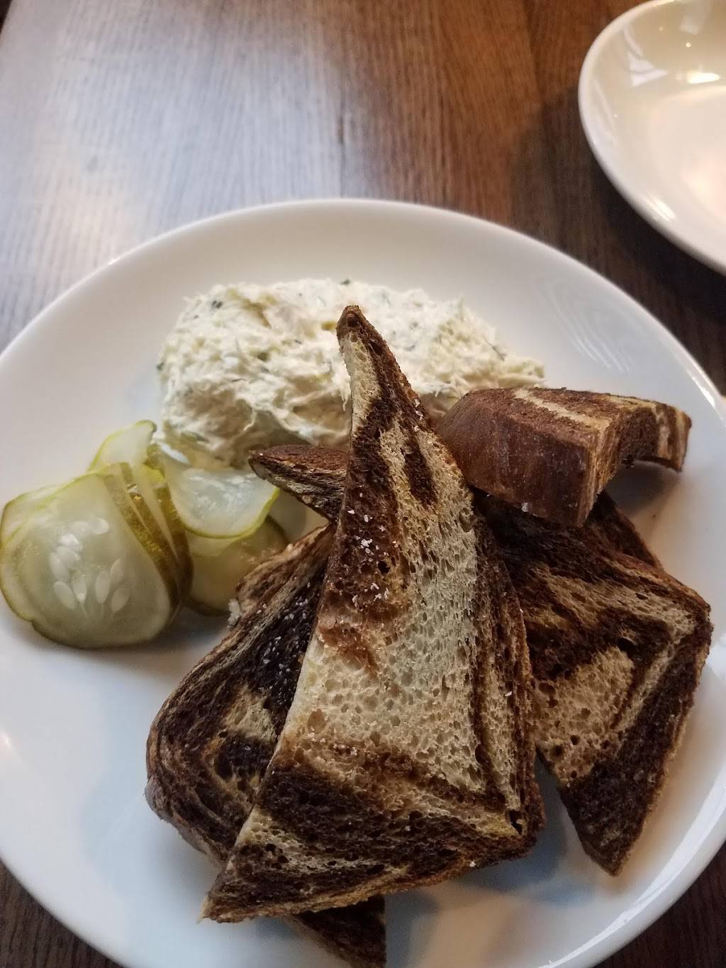 Goose Island Brewhouse | restaurant | 1800 N Clybourn Ave, Chicago, IL 60614, USA | 3129150071 OR +1 312-915-0071