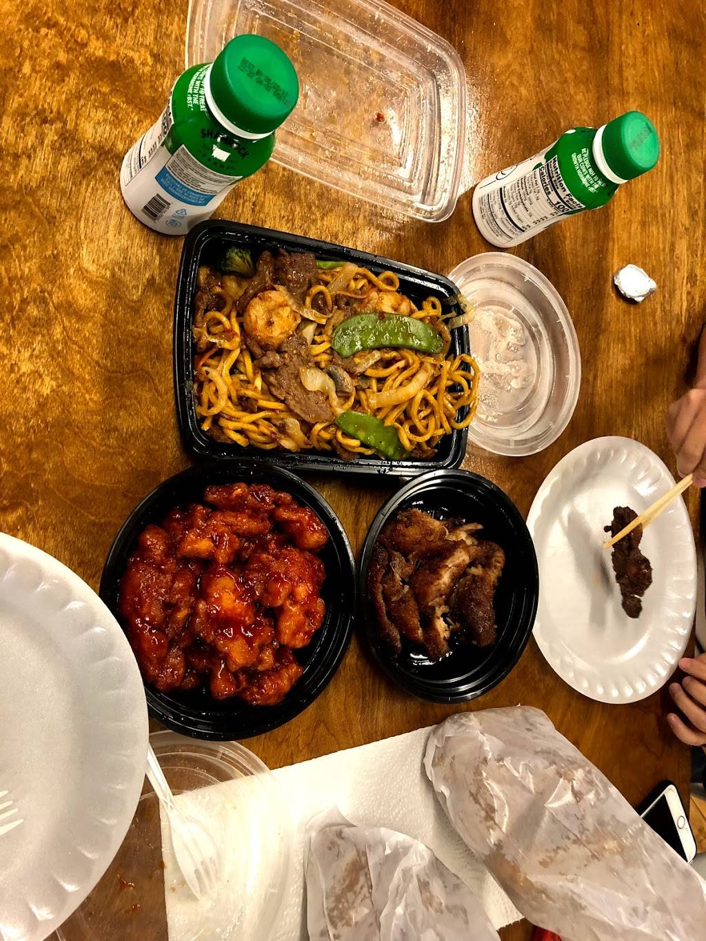 Yuan Yuan Chinese Restaurant | meal delivery | 2504, 1010 W Broadway Ave, Minneapolis, MN 55411, USA | 6123028889 OR +1 612-302-8889