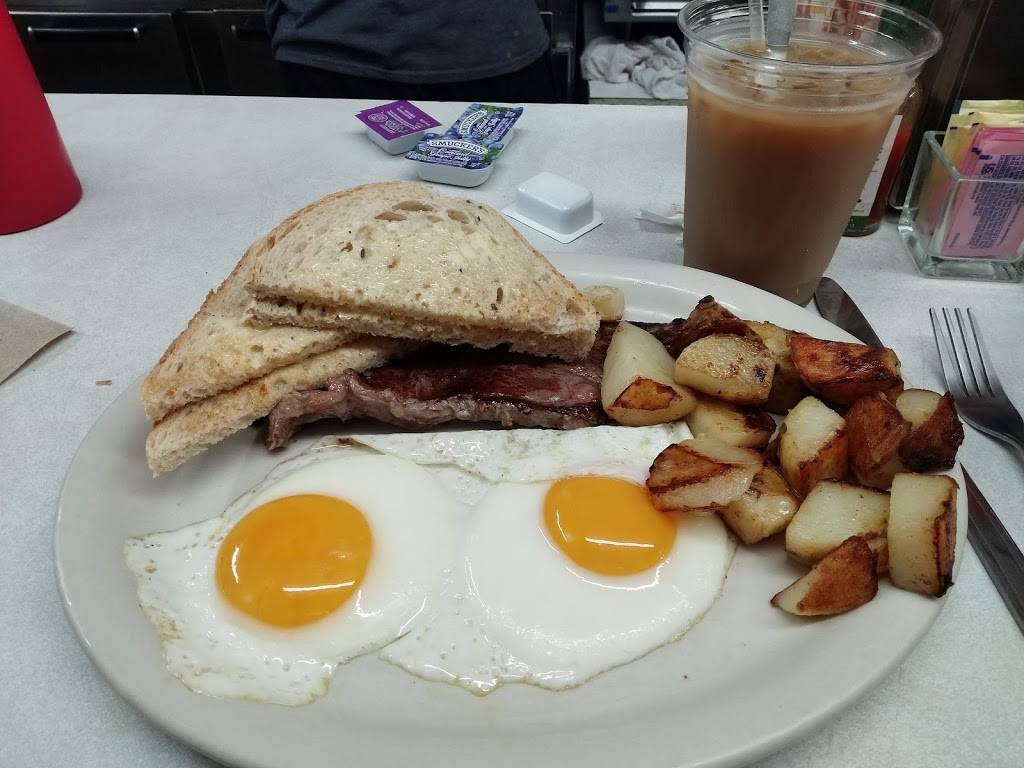 Dock Street Coffee Shop | cafe | 2 Dock St, Edgartown, MA 02539, USA | 5086275232 OR +1 508-627-5232