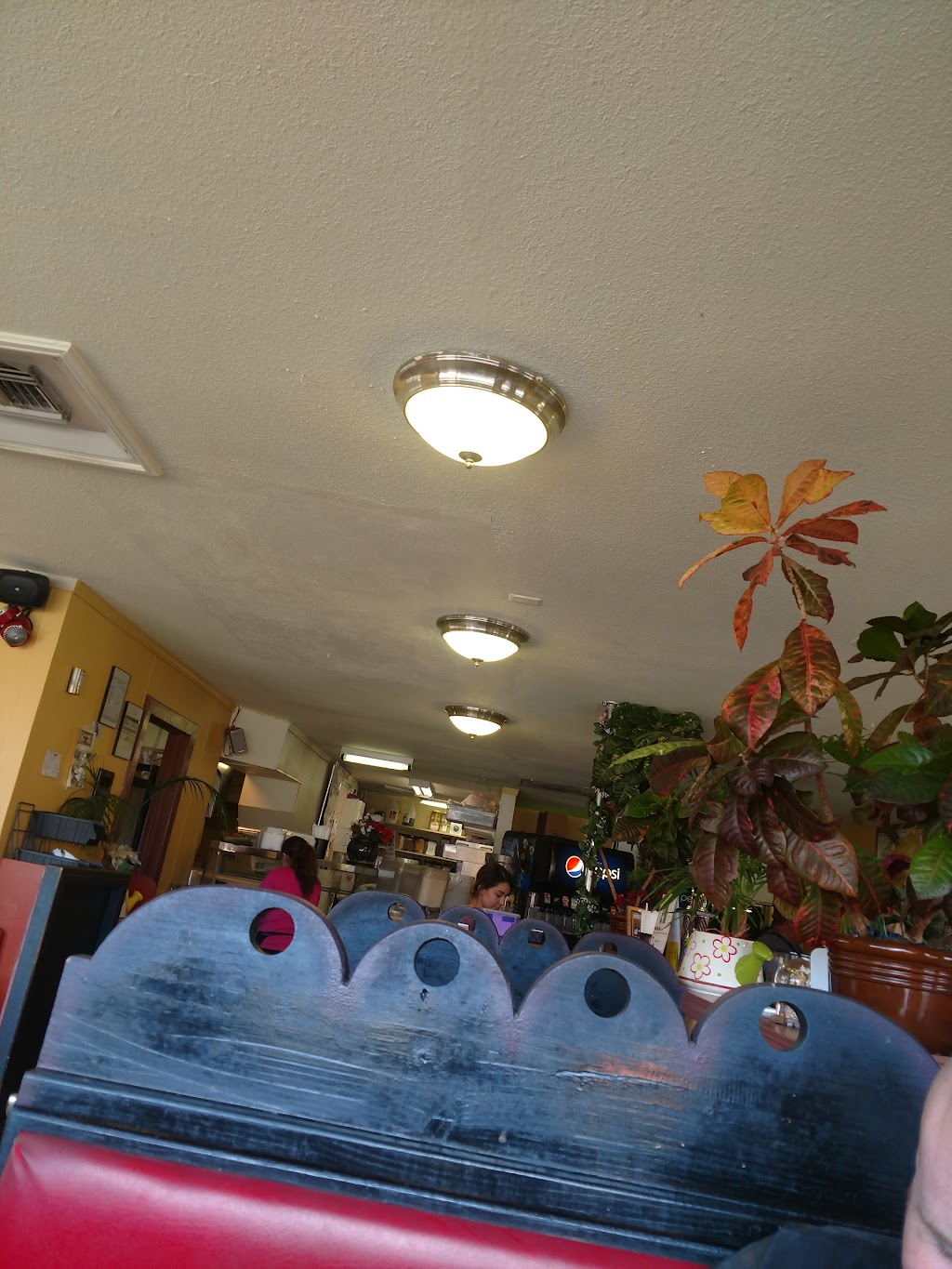 Kikos Tacos | restaurant | 1014 S Washington St, Kennewick, WA 99337, USA | 5095850508 OR +1 509-585-0508