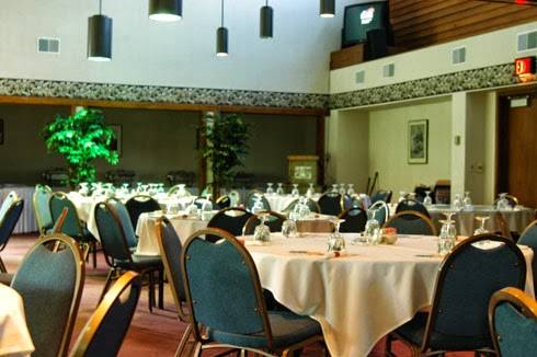 Sugarbush Golf Club & Banquet Center | restaurant | 1 Sugarbush Dr, Davison, MI 48423, USA | 8106533326 OR +1 810-653-3326