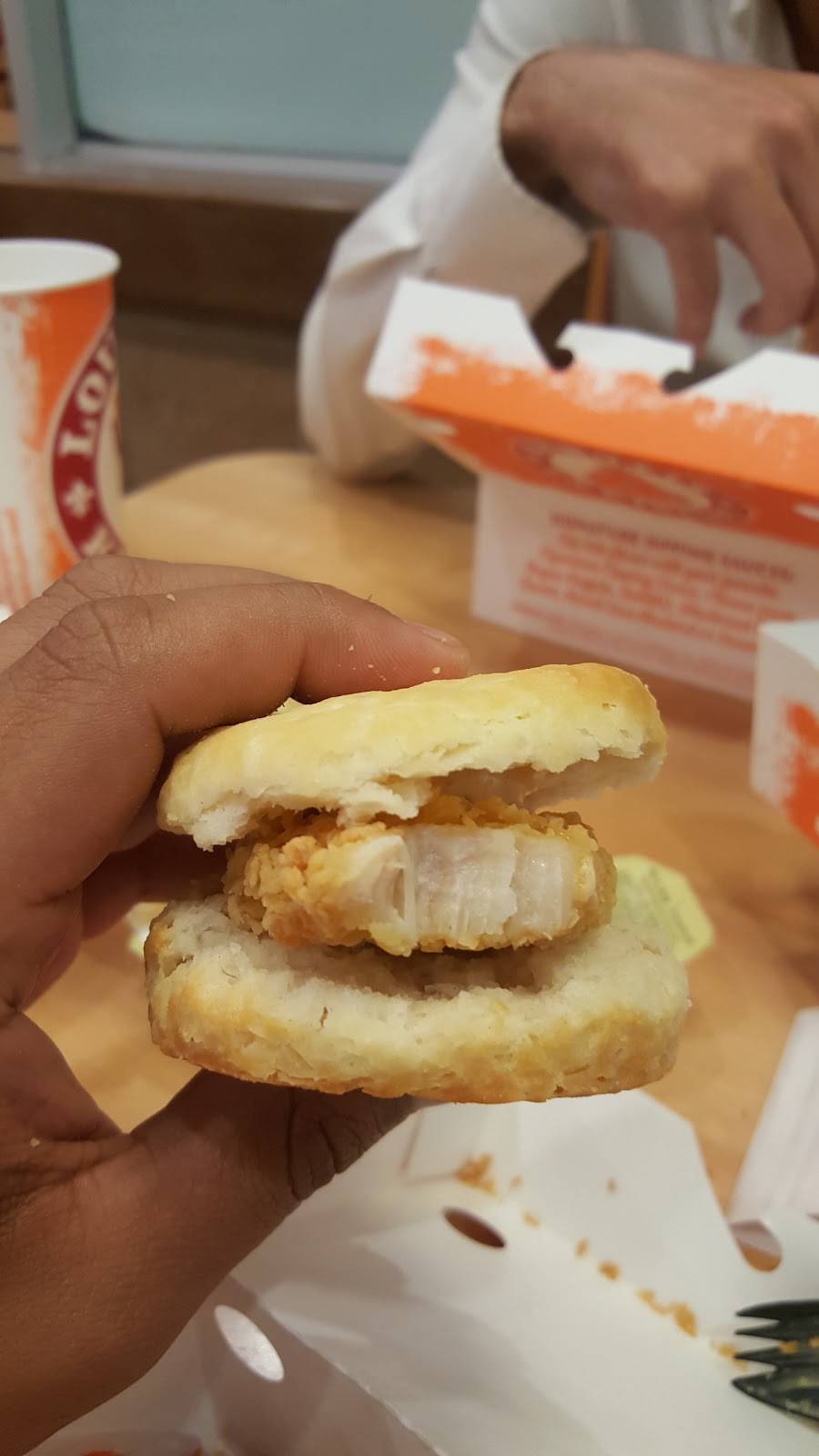 Popeyes® Louisiana Kitchen | restaurant | 780 Fulton Ave, Hempstead, NY 11550, USA | 5164860416 OR +1 516-486-0416