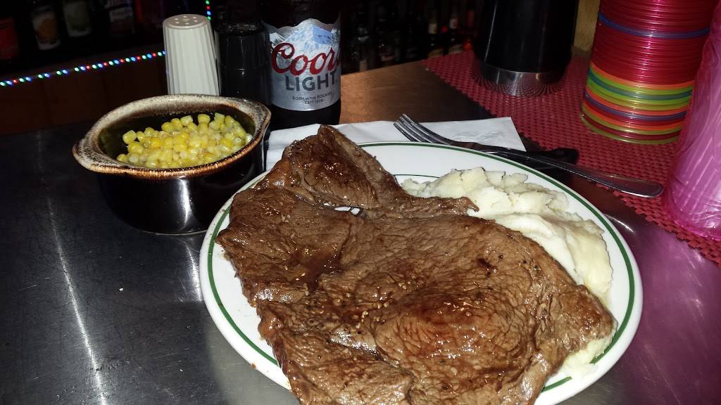 Little Joes Bar & Grill | restaurant | 740 Sabattus St, Lewiston, ME 04240, USA | 2077838361 OR +1 207-783-8361