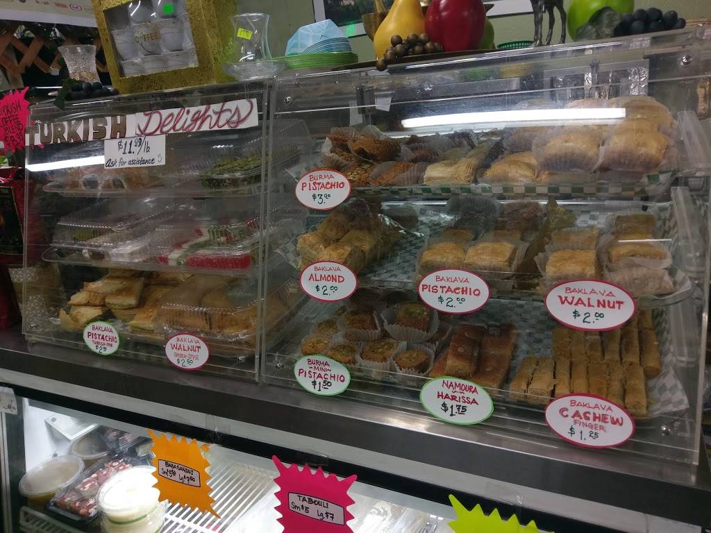 International Market & Deli | restaurant | 580 Lighthouse Ave, Monterey, CA 93940, USA | 8313759451 OR +1 831-375-9451