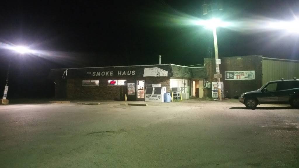 Smoke Haus | meal takeaway | 7886 Gratiot Ave, Columbus, MI 48063, USA | 5867276093 OR +1 586-727-6093