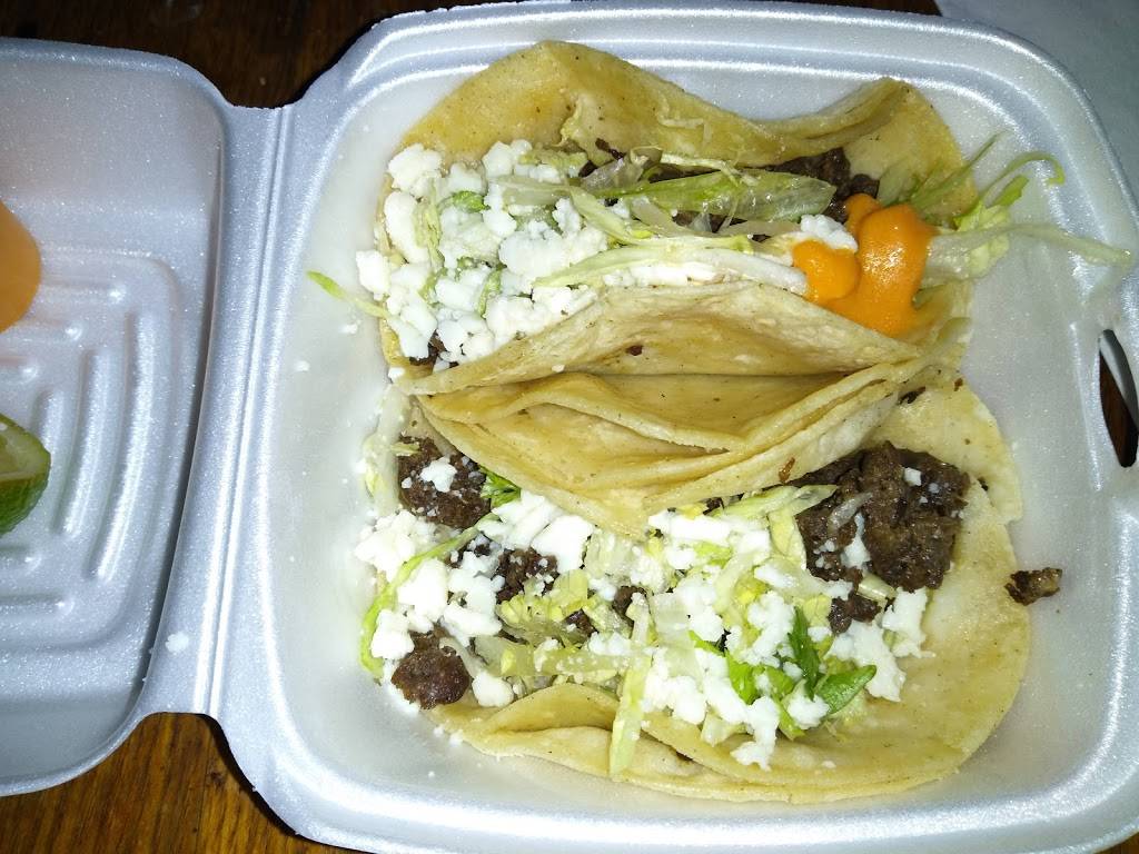 Gaviotas food | restaurant | 2209 E Bearss Ave, Tampa, FL 33613, USA | 8135851320 OR +1 813-585-1320