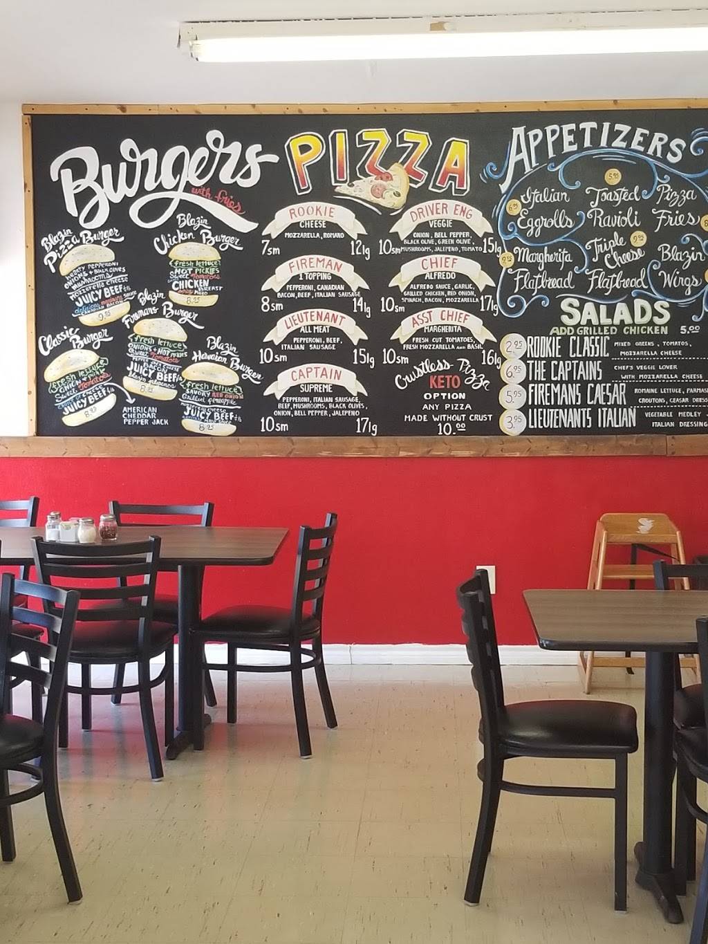 Blazin Pizza Company | restaurant | 303 Locust St, Point, TX 75472, USA | 9035134329 OR +1 903-513-4329