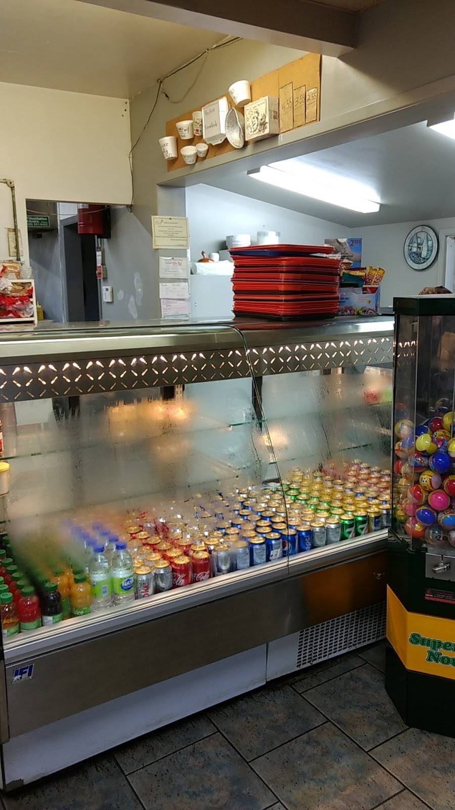 Cantine Ti-Clin | restaurant | 632 Rue Principale, Saint-Dominique, QC J0H 1L0, Canada | 4502618383 OR +1 450-261-8383