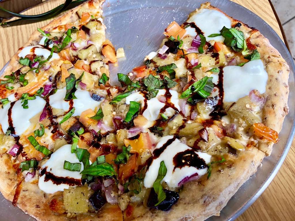 Consilina Pizzeria | restaurant | 1093 Hwy 95 N, Bastrop, TX 78602, USA | 5129855433 OR +1 512-985-5433