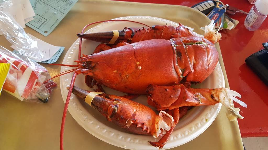 Abbotts Lobster In the Rough | restaurant | 117 Pearl St, Groton, CT 06340, USA | 8605367719 OR +1 860-536-7719