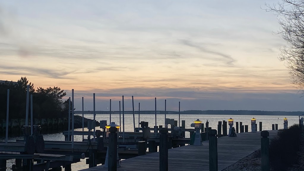 Sunset Island Bar and Grille | restaurant | 1 Beach Side Dr, Ocean City, MD 21842, USA | 4105204540 OR +1 410-520-4540