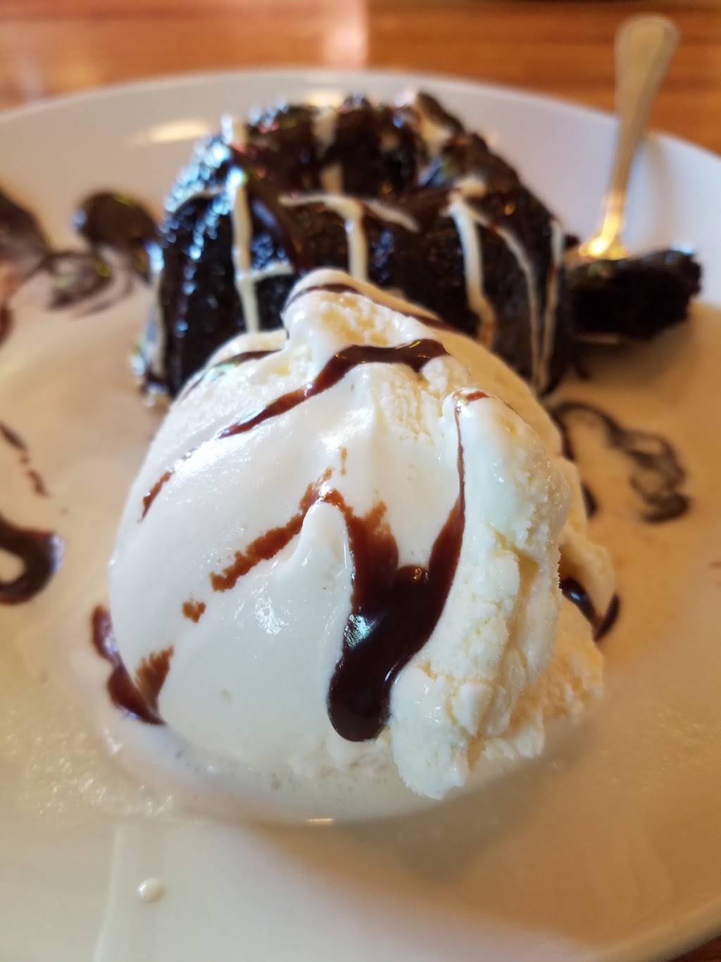 Applebees Grill + Bar | restaurant | 594 N Troy Rd, Rensselaer, NY 12144, USA | 5182830700 OR +1 518-283-0700