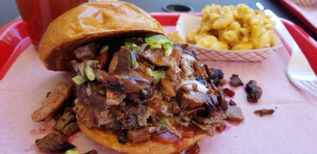 Caro-Bama BBQ | restaurant | 885 N Orange Ave, Orlando, FL 32801, USA | 4073425066 OR +1 407-342-5066