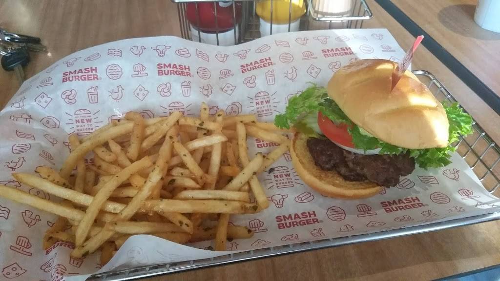 Smashburger | restaurant | 2100 North Snelling Avenue, Suite 65A, Roseville, MN 55113, USA | 6512510220 OR +1 651-251-0220