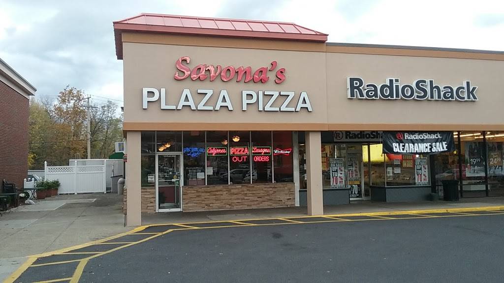 Savonas Plaza Pizza | restaurant | 340 Plaza Rd, Kingston, NY 12401, USA | 8453314451 OR +1 845-331-4451