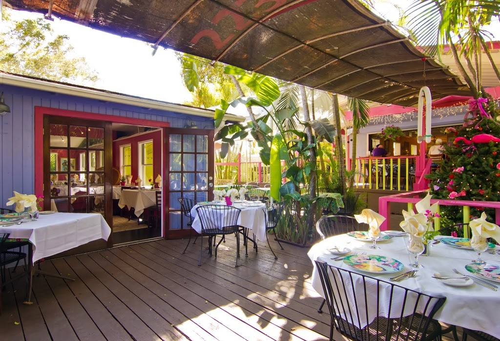 The Real Macaw Restaurant | restaurant | 3275 Bayshore Dr, Naples, FL 34112, USA | 2397321188 OR +1 239-732-1188