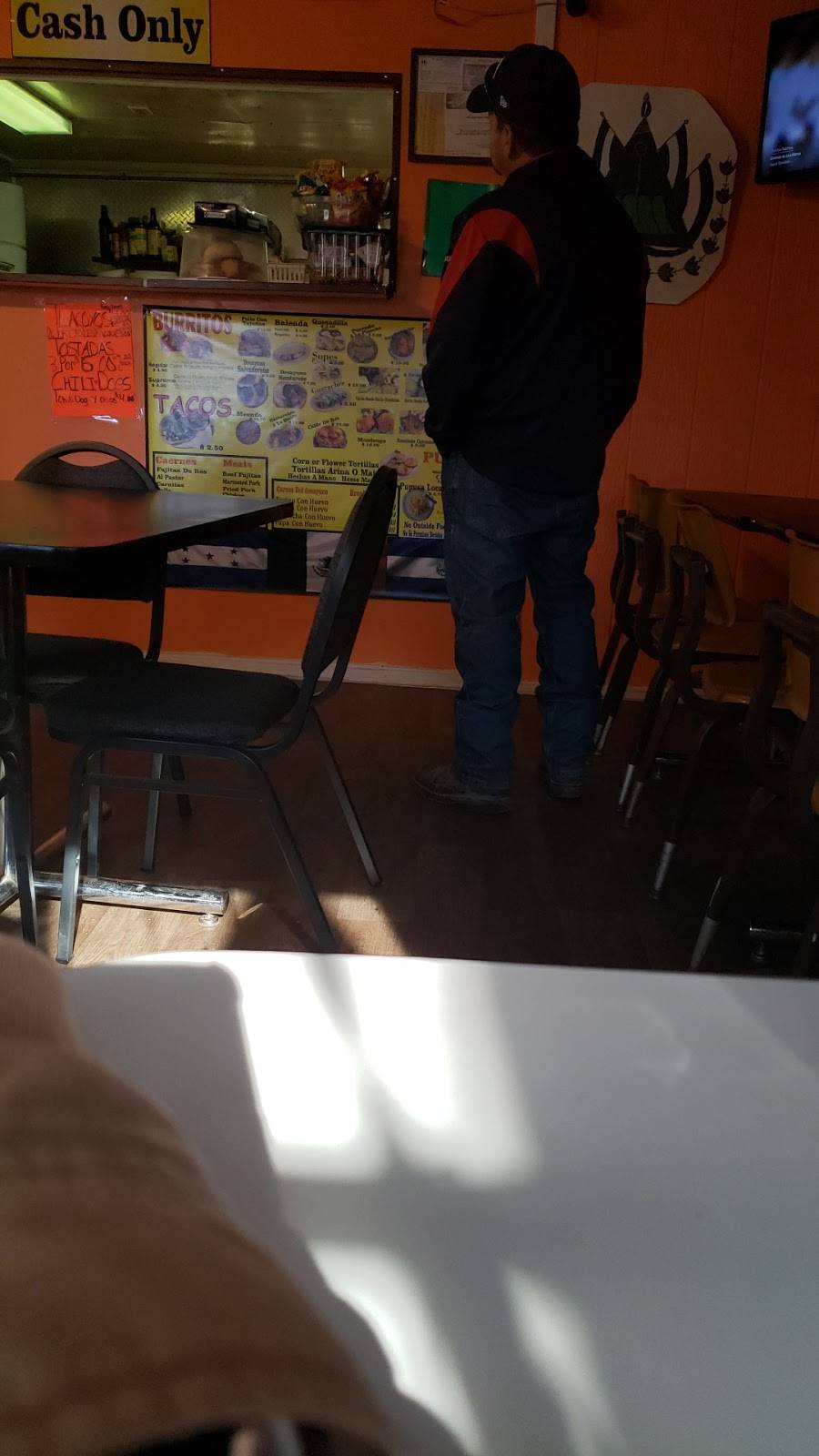 Pupuseria Mix | restaurant | 2025 Proctor Ave, Waco, TX 76708, USA | 2542293584 OR +1 254-229-3584