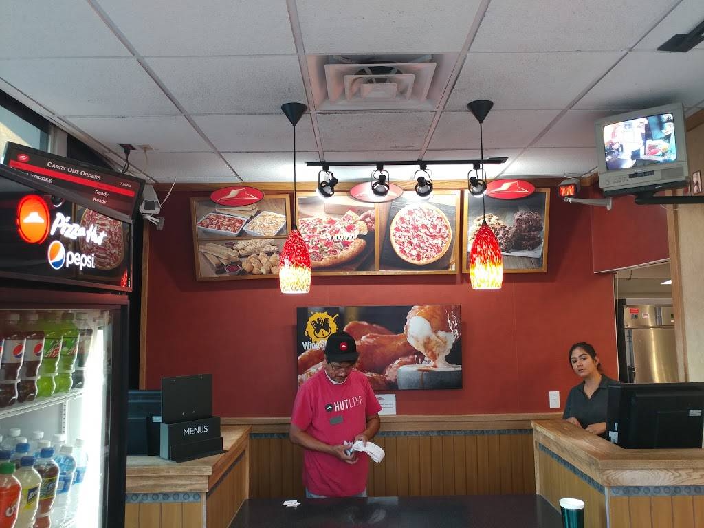 Pizza Hut | restaurant | 116 S State College Blvd, Anaheim, CA 92806, USA | 7147725555 OR +1 714-772-5555