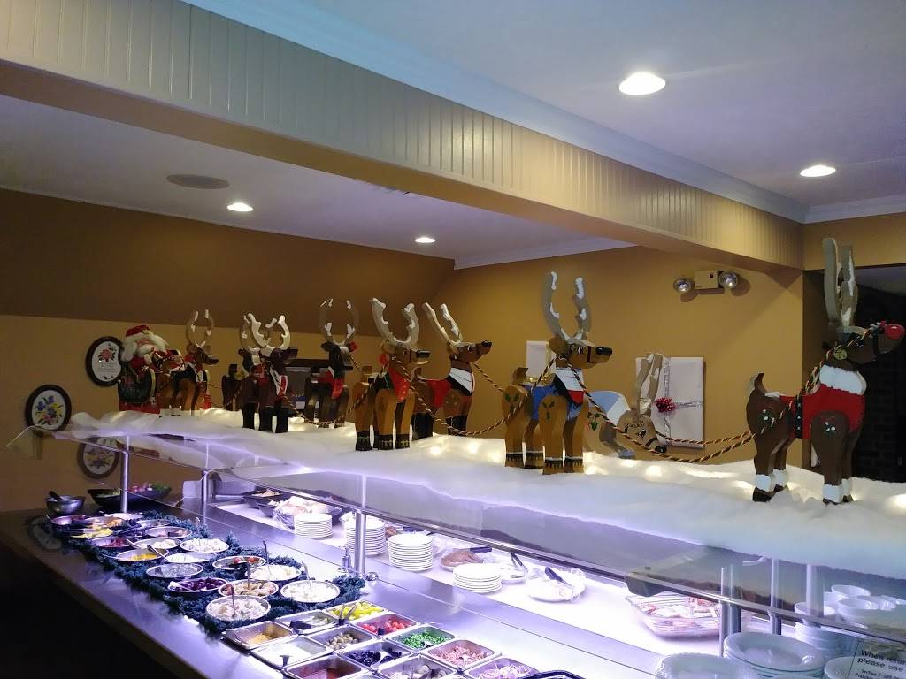 Maxfields Restaurant | restaurant | 11228 N Wyman Rd, Blanchard, MI 49310, USA | 9894275630 OR +1 989-427-5630