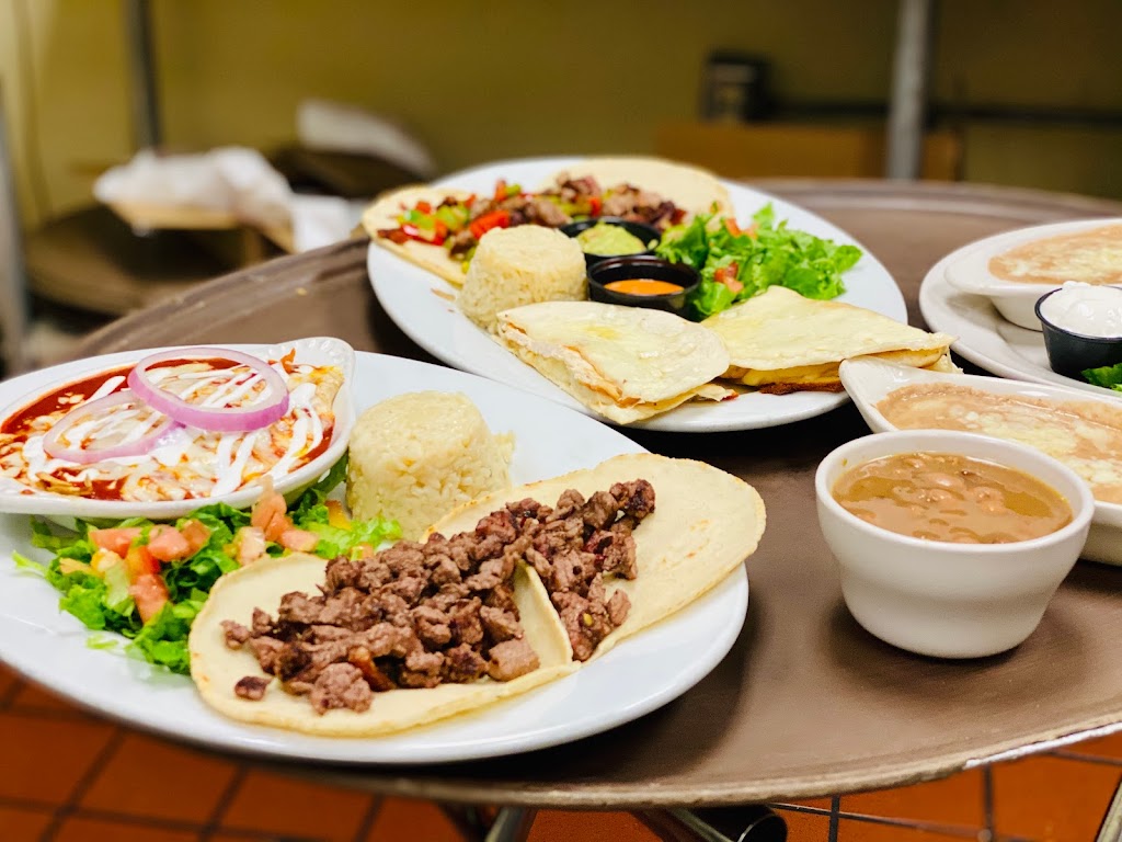 La Parrilla Suiza | restaurant | 2720 N Oracle Rd, Tucson, AZ 85705, USA | 5206244300 OR +1 520-624-4300