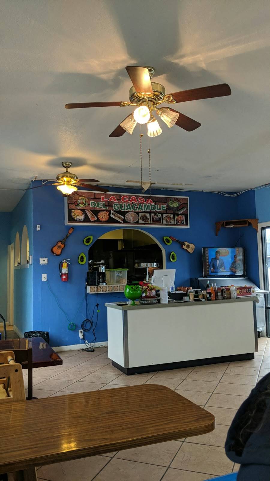 La Casa Del Guacamole | restaurant | 318 S Gateway Dr, Madera, CA 93637, USA | 5594167403 OR +1 559-416-7403