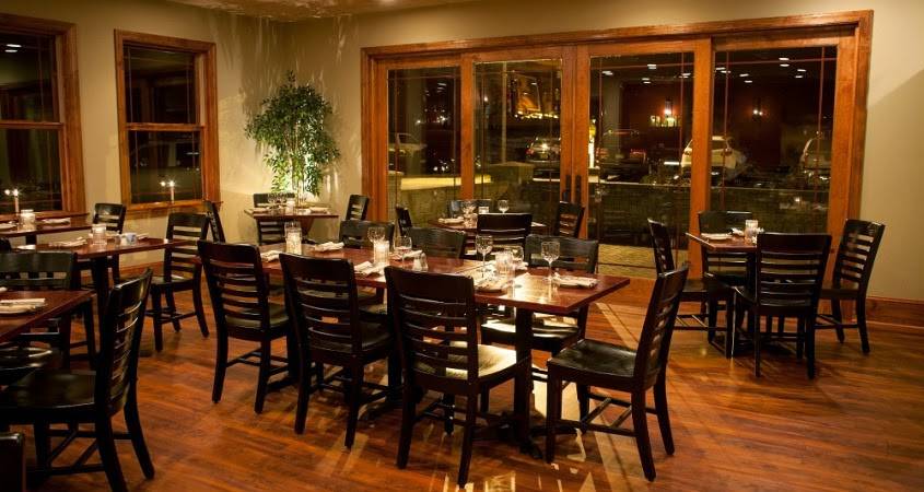 Rodes Fireside Restaurant & Tavern | restaurant | 533 Kings Hwy, Swedesboro, NJ 08085, USA | 8564672700 OR +1 856-467-2700