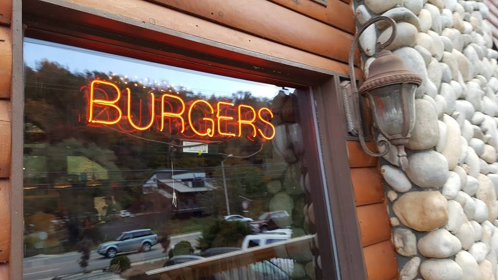 The Cardinal | restaurant | 1711 NC-105, Boone, NC 28607, USA | 8283559600 OR +1 828-355-9600