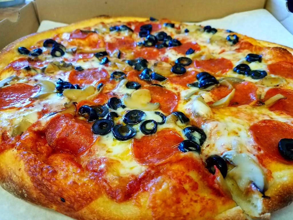 Tonys Pizzeria | restaurant | 413 W Shields Ave, Fresno, CA 93705, USA | 5592243344 OR +1 559-224-3344