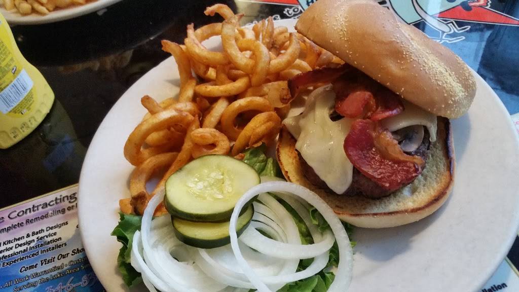 RJs | restaurant | 275 US-54, Camdenton, MO 65020, USA | 5733466133 OR +1 573-346-6133