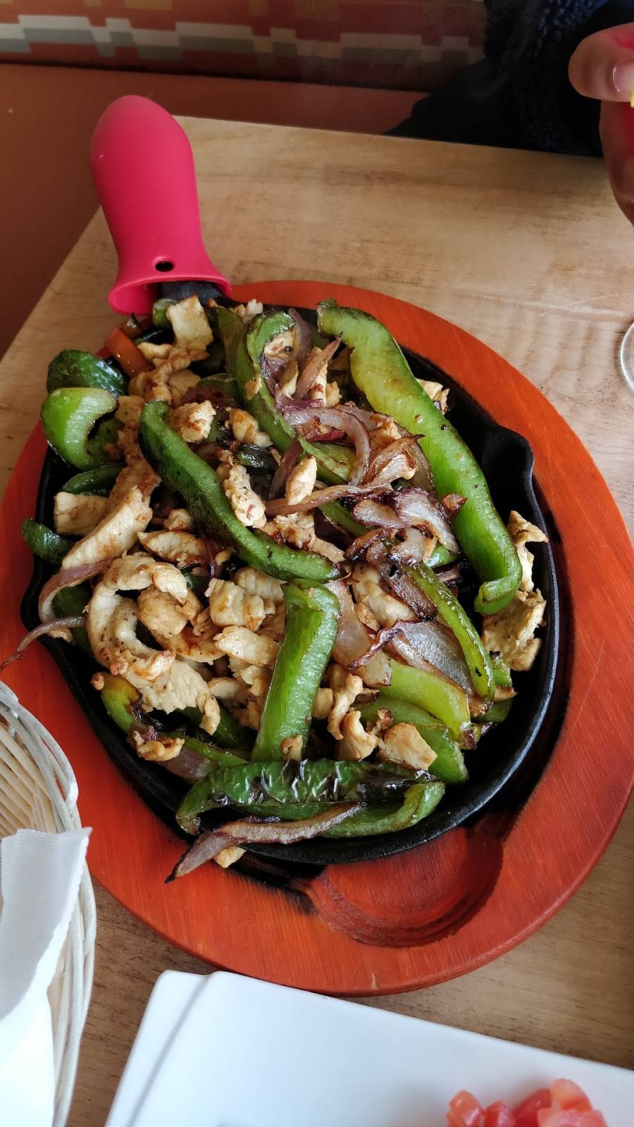 Tierra Caliente | restaurant | 128 Fayette St, Conshohocken, PA 19428, USA | 6108978694 OR +1 610-897-8694