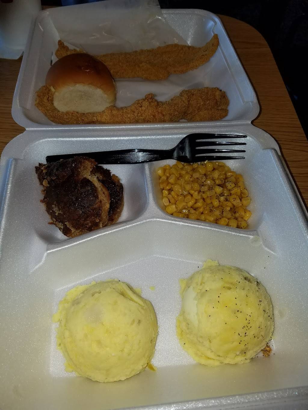 Lunch Box | restaurant | 3909 Moss St, Lafayette, LA 70507, USA | 3372338298 OR +1 337-233-8298