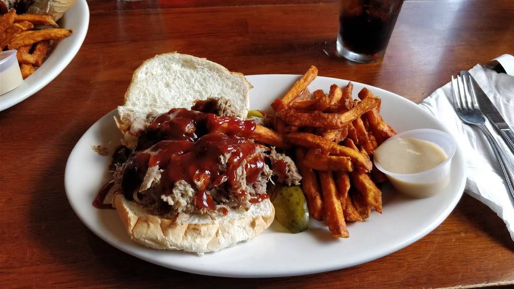 Punks Place | restaurant | 21 Mill St, Candor, NY 13743, USA | 6076595714 OR +1 607-659-5714