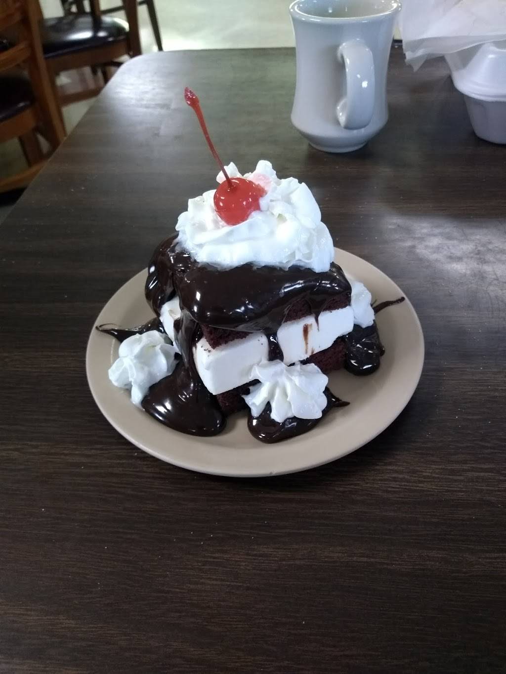 Country Kitchen | restaurant | 1080 Radford St, Christiansburg, VA 24073, USA | 5403825536 OR +1 540-382-5536