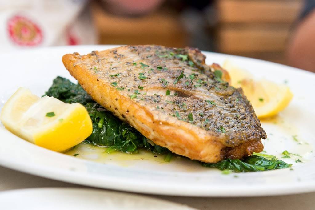 Naples Ristorante E Bar | restaurant | 1550 Disneyland Dr, Anaheim, CA 92802, USA | 7147766200 OR +1 714-776-6200