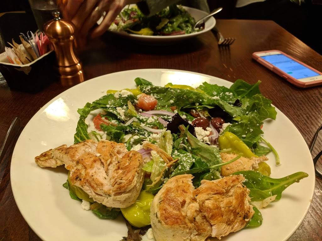 Village Tavern | restaurant | 221 Reynolda Village, Winston-Salem, NC 27106, USA | 3367480221 OR +1 336-748-0221