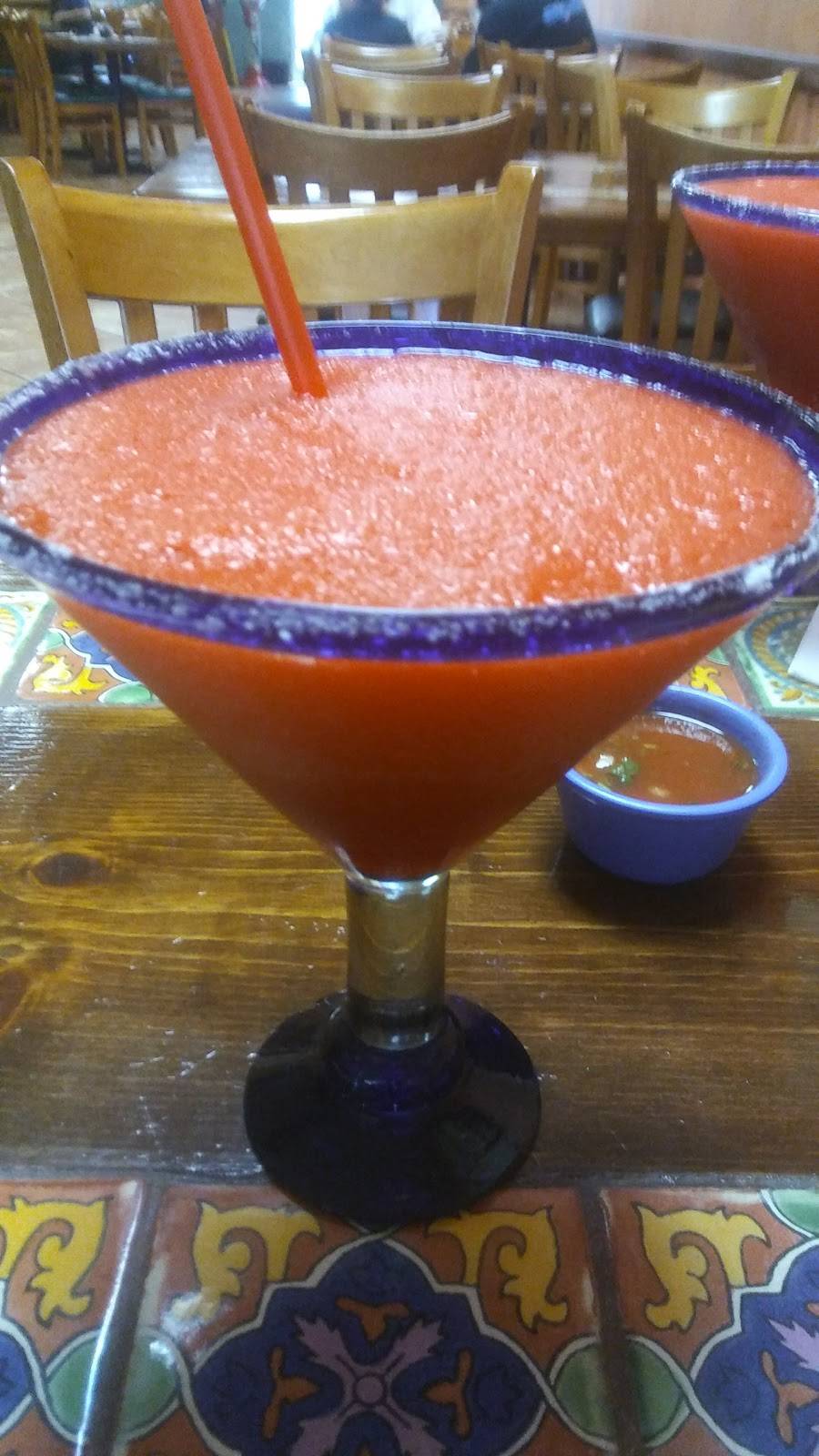 La Casita | restaurant | 1668 E 2nd St, Banning, CA 92220, USA | 9517973702 OR +1 951-797-3702