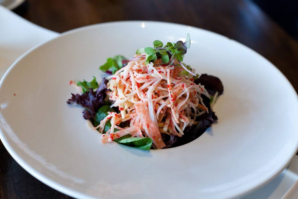 Fuji East Japanese Bistro | restaurant | 455 Main St, New York, NY 10044, USA | 2125831688 OR +1 212-583-1688