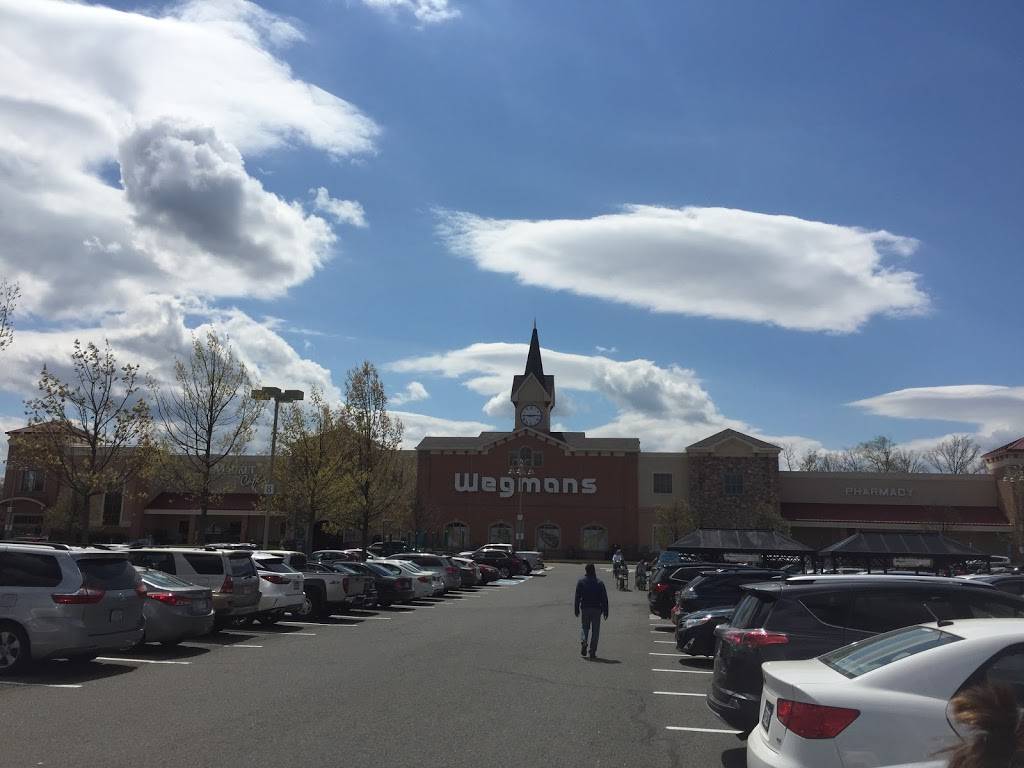 The Shops at Stonewall | shopping mall | 7901-8297 Stonewall Shops Square, Gainesville, VA 20155, USA | 7034424300 OR +1 703-442-4300