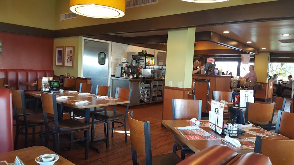 Dennys | restaurant | 487 Harbor Dr, Oceanside, CA 92054, USA | 7607226705 OR +1 760-722-6705