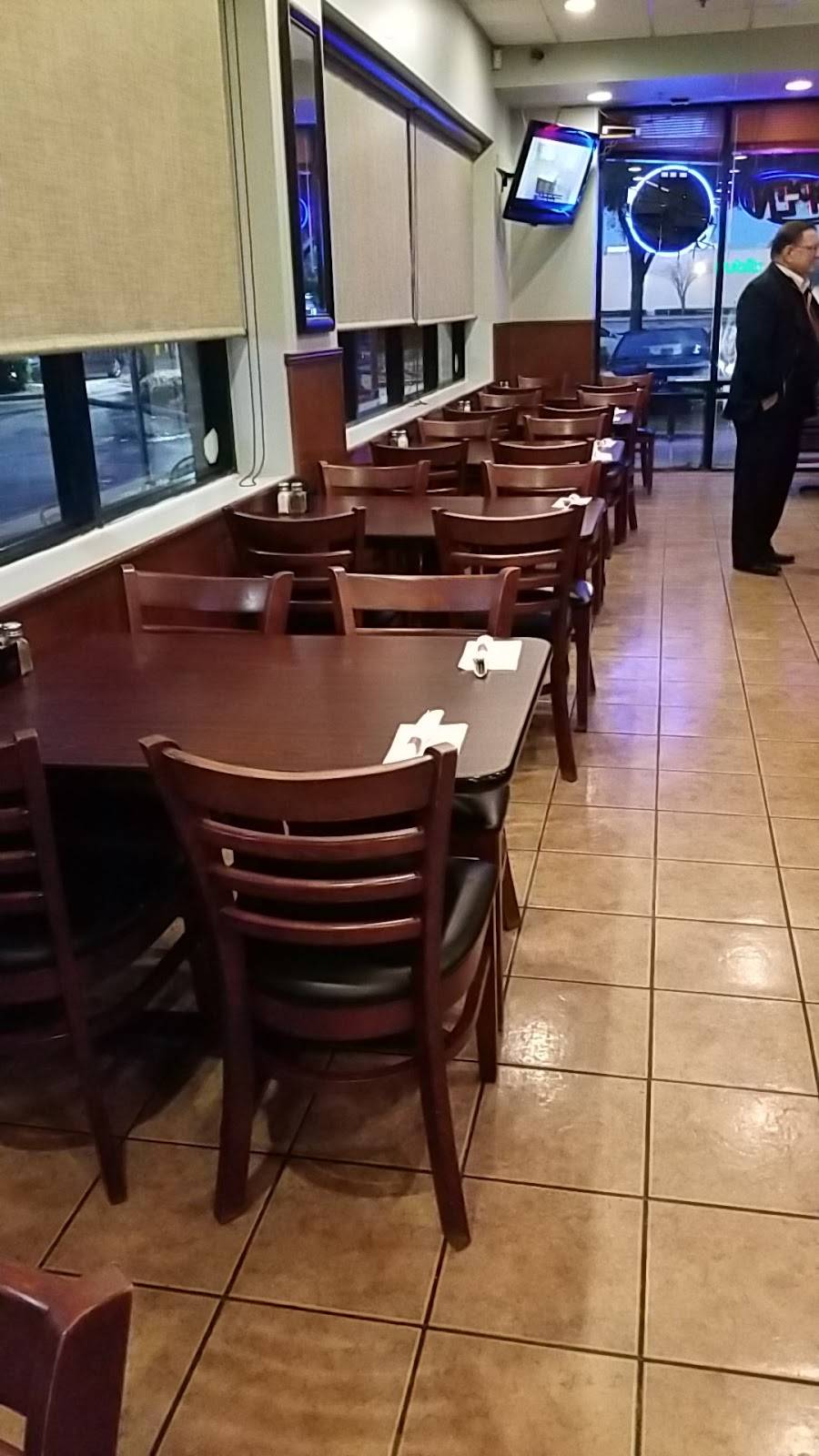 Deerwood Bistro | restaurant | 8221 Southside Blvd #24, Jacksonville, FL 32256, USA | 9045273451 OR +1 904-527-3451