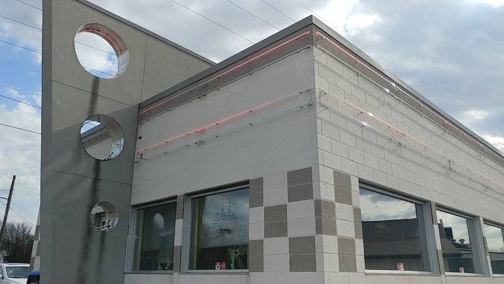 Dougs Classic 57 Diner | restaurant | 2031 S Rockhill Ave, Alliance, OH 44601, USA | 3308212887 OR +1 330-821-2887