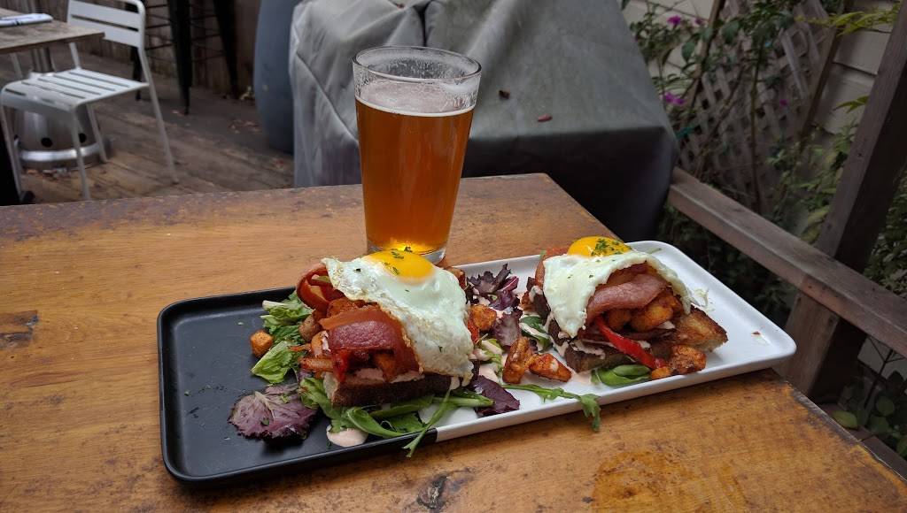 Sparrow Bar and Kitchen | restaurant | 1640 Haight St, San Francisco, CA 94117, USA | 4156226137 OR +1 415-622-6137