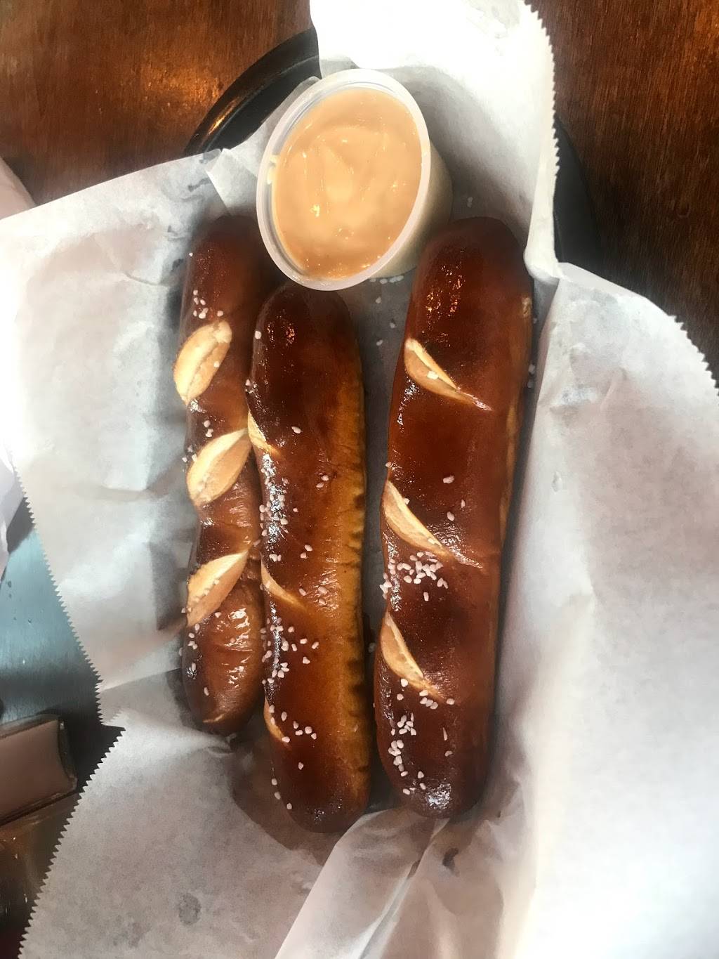 Conleys | restaurant | 164 Belmont St, Watertown, MA 02472, USA | 6173930237 OR +1 617-393-0237